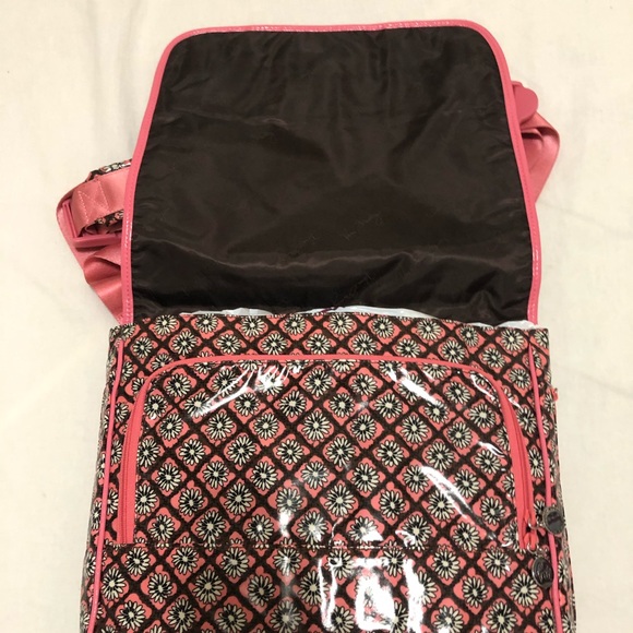 Vera Bradley Frill Messenger Bag shoulder bag - Picture 3 of 8